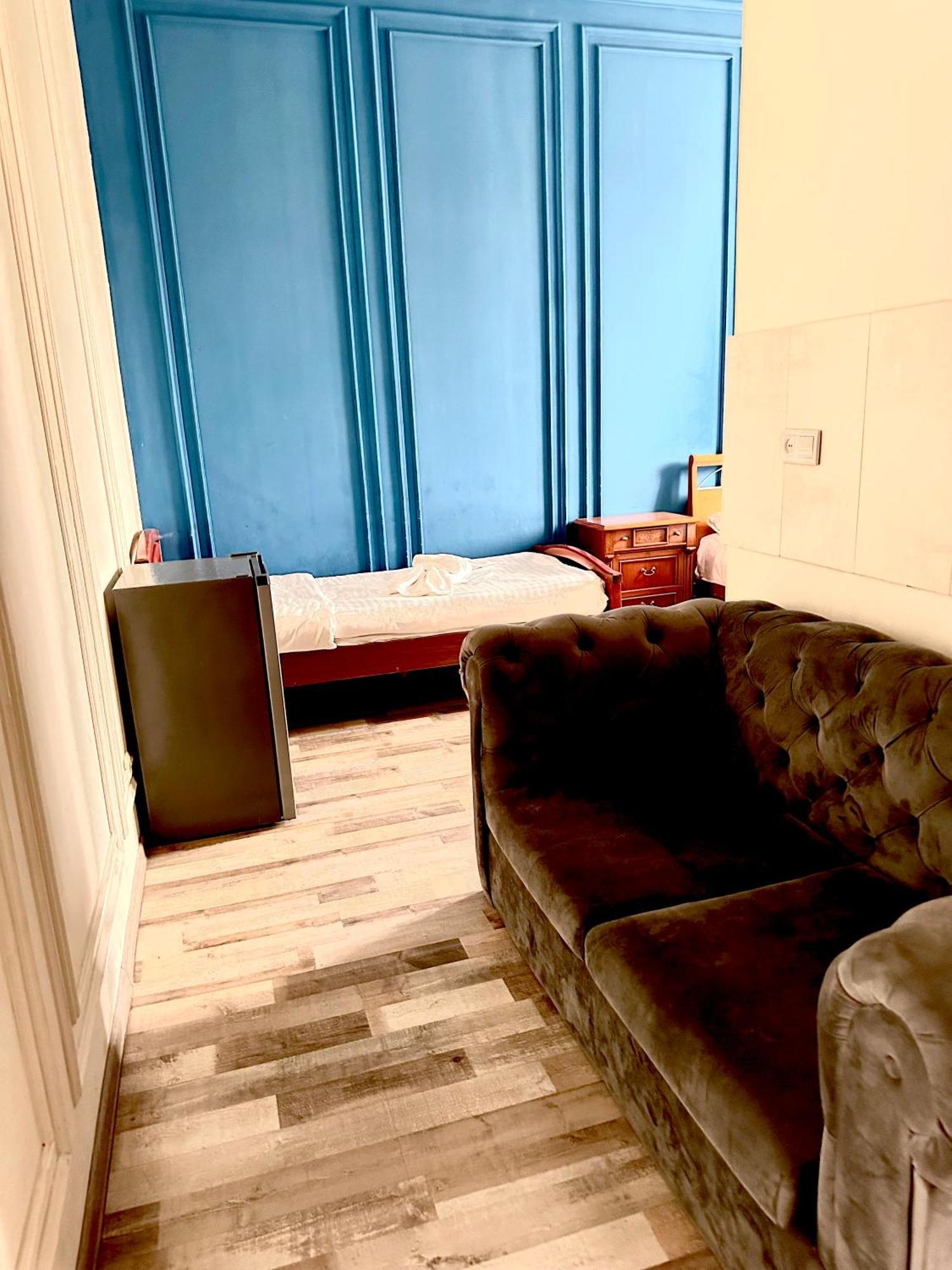 New Bella Hotel Jerevan Buitenkant foto